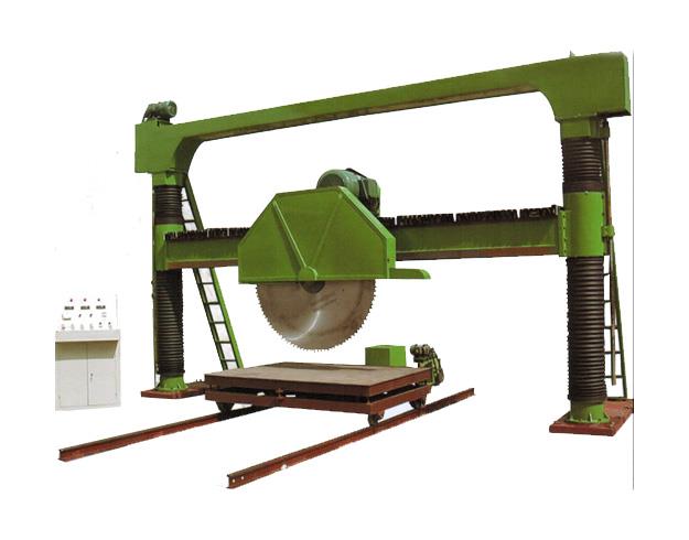 龍門(mén)鋸切機(jī)